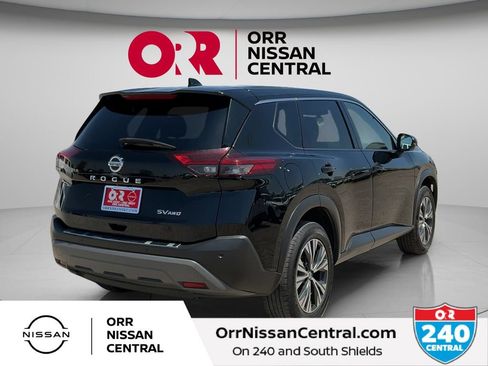 Used 2021 Nissan Rogue SV AWD/4WD image 6