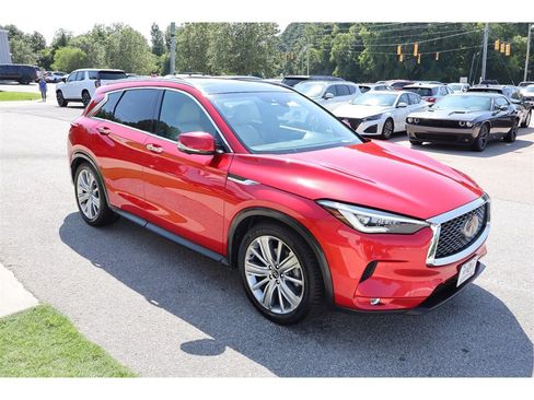 Used 2020 INFINITI QX50 Sensory w/ Proactive Package AWD/4WD image 7