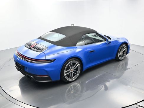 Used 2025 Porsche 911 Carrera image 34