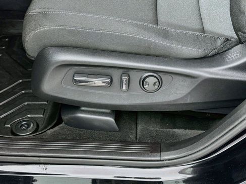 Certified 2026 Honda CR-V EX image 21