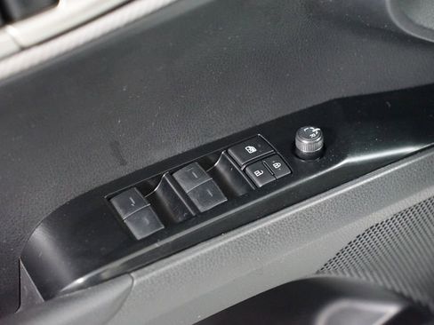 Certified 2025 Toyota Camry SE image 32