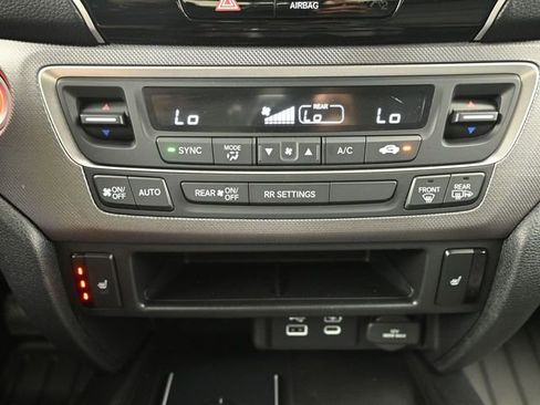 Certified 2025 Honda Ridgeline RTL image 18