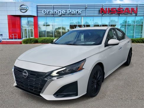 New 2025 Nissan Altima 2.5 SV w/ SV Special Edition Package image 4