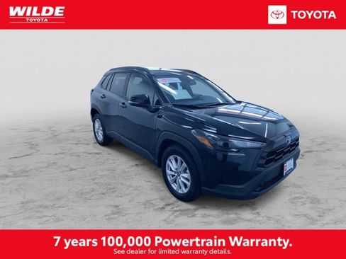 Certified 2026 Toyota Corolla Cross LE FWD image 3
