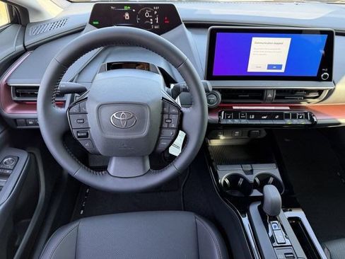 Used 2026 Toyota Prius Plug-In Hybrid FWD image 12