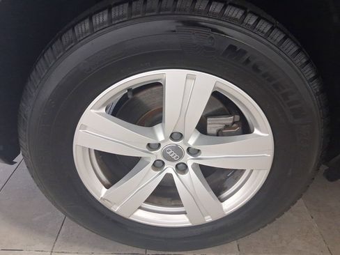 Used 2019 Audi Q7 2.0T Premium Plus w/ Premium Plus Package AWD/4WD image 12