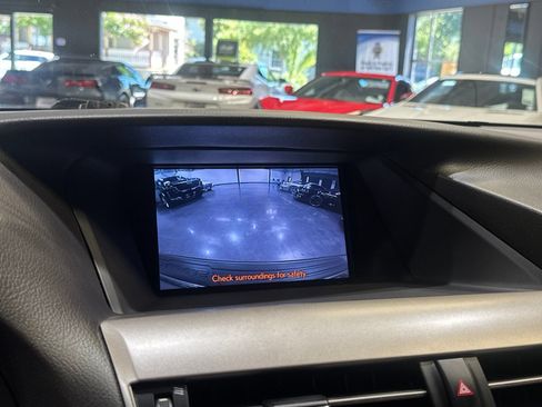 Used 2015 Lexus RX 450h FWD image 32