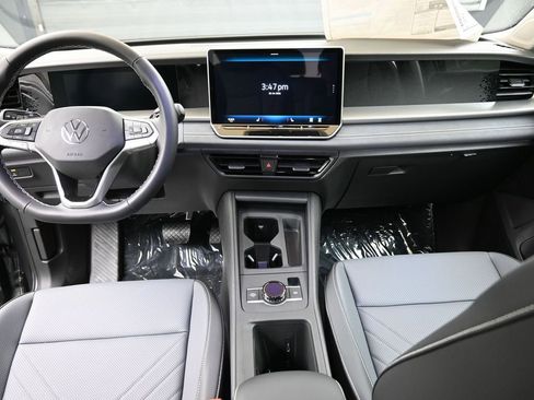 New 2026 Volkswagen Tiguan SE AWD/4WD image 18
