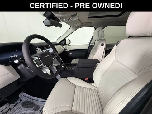 Certified 2025 Land Rover Discovery S AWD/4WD image 5