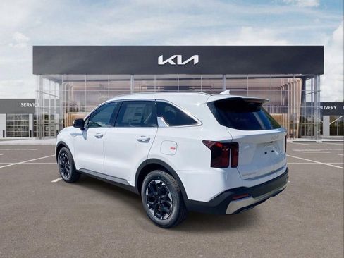 New 2026 Kia Sorento S image 6
