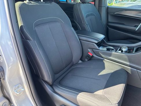 Used 2024 Jeep Grand Cherokee Laredo X w/ Luxury Tech Group I AWD/4WD image 56