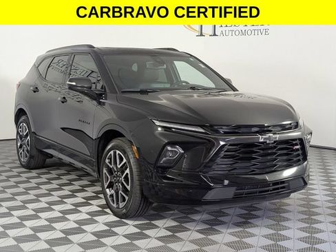 Used 2023 Chevrolet Blazer RS w/ Enhanced Convenience Package FWD image 2