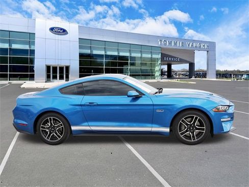 Used 2019 Ford Mustang GT image 5