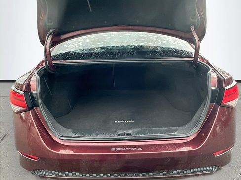 Used 2021 Nissan Sentra SV w/ SV Premium Package FWD image 25