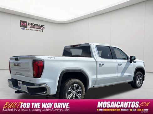 Used 2025 GMC Sierra 1500 SLT AWD/4WD image 3