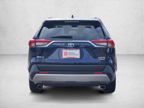 Used 2022 Toyota RAV4 Limited image 7