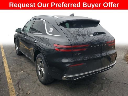 New 2026 Genesis GV70 2.5T Advanced image 4