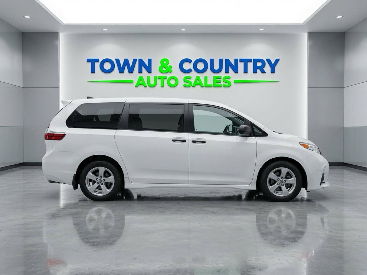 Used 2020 Toyota Sienna L FWD image 7