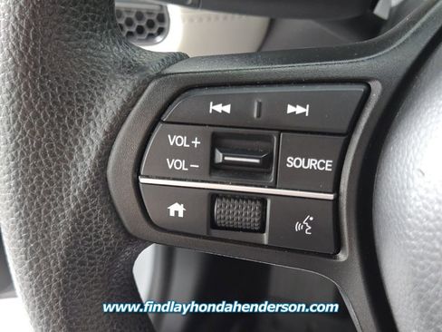 Certified 2024 Honda HR-V LX image 25