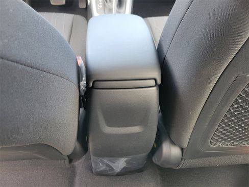 New 2025 Hyundai Venue SE image 30