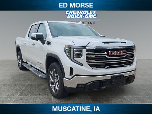 Used 2024 GMC Sierra 1500 SLT w/ SLT Premium Plus Package AWD/4WD image 7