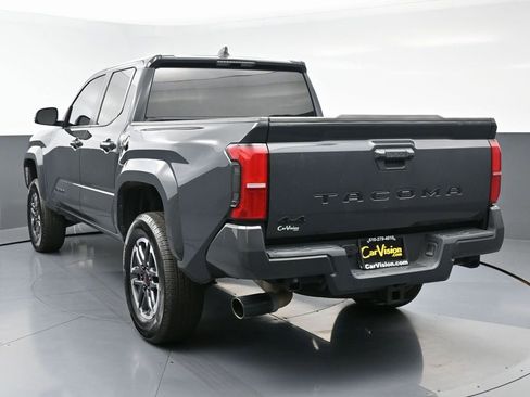 Used 2024 Toyota Tacoma TRD Sport image 7