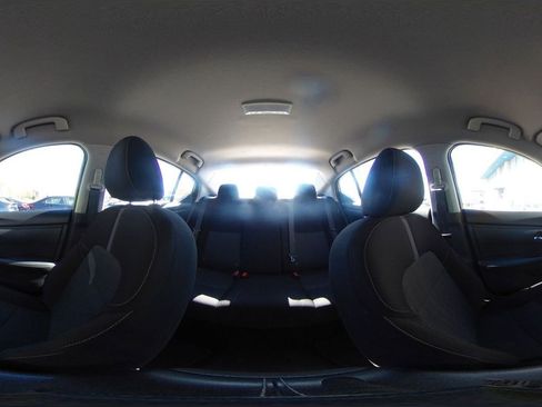 Used 2025 Nissan Sentra SV image 40