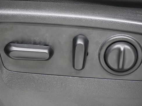 Used 2019 Chevrolet Silverado 1500 LT Trail Boss image 15