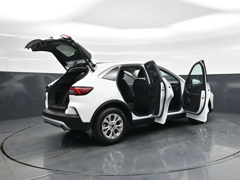 Certified 2023 Ford Escape Active FWD image 5