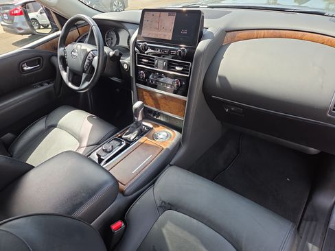 Used 2023 Nissan Armada SL RWD image 18