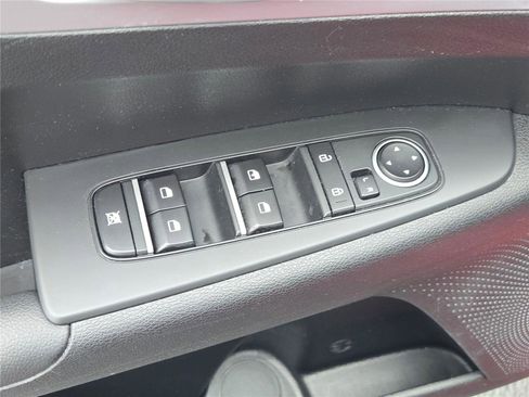 Used 2024 Kia Forte LXS image 21