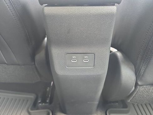 New 2026 Nissan Kicks SR FWD image 26