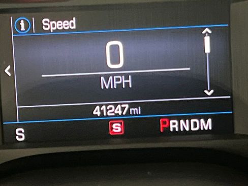 Used 2022 Chevrolet Camaro LT w/ Technology Package image 19