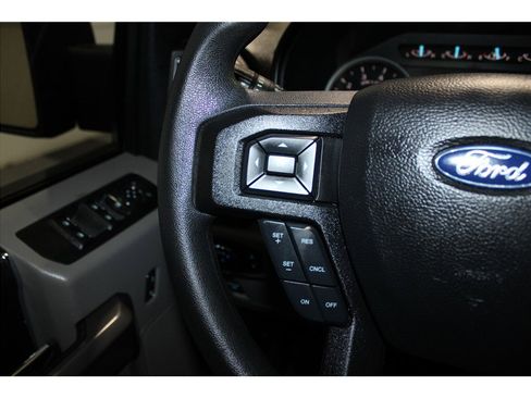 Used 2020 Ford F150 XLT image 26