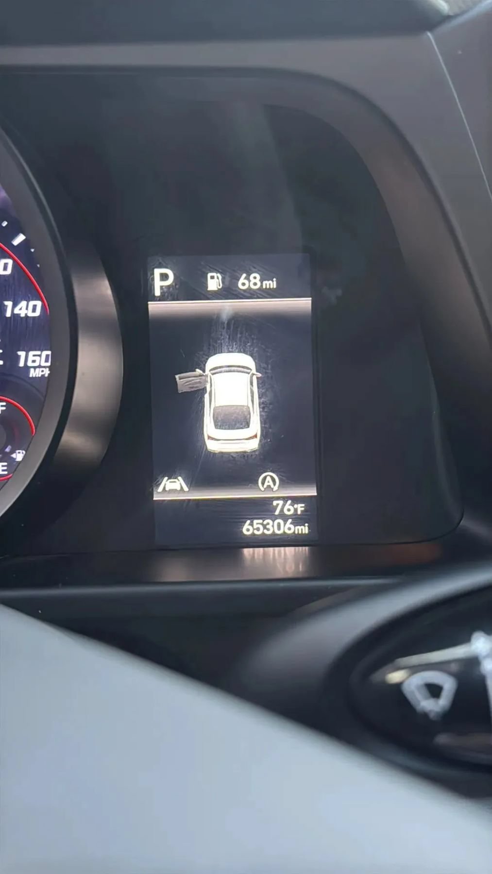 Used 2021 Hyundai Elantra SE FWD image 18
