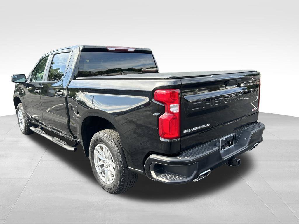 Used 2021 Chevrolet Silverado 1500 RST AWD/4WD image 3