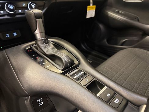 New 2026 Honda HR-V LX image 19