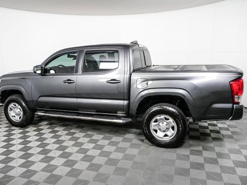 Used 2017 Toyota Tacoma SR image 23