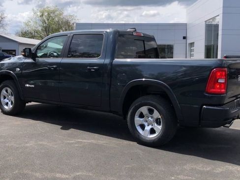 New 2026 RAM 1500 4x4 Crew Cab image 5