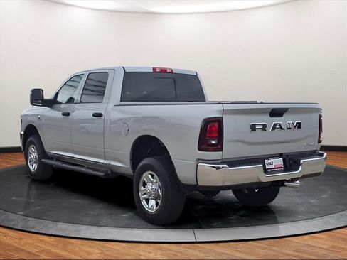 New 2026 RAM 2500 Tradesman AWD/4WD image 12