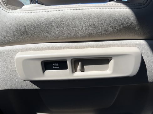 Used 2021 BMW X5 sDrive40i w/ Premium Package 2 image 41