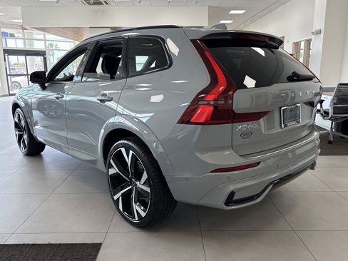 New 2026 Volvo XC60 B5 Ultra w/ Protection Package Premier image 3