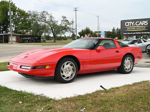 Used 1994 Chevrolet Corvette Base image 11