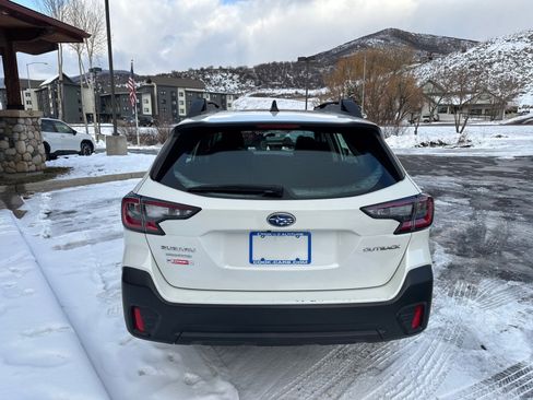 Used 2022 Subaru Outback image 7