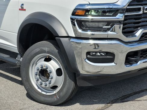 New 2026 RAM 5500 Tradesman AWD/4WD image 6