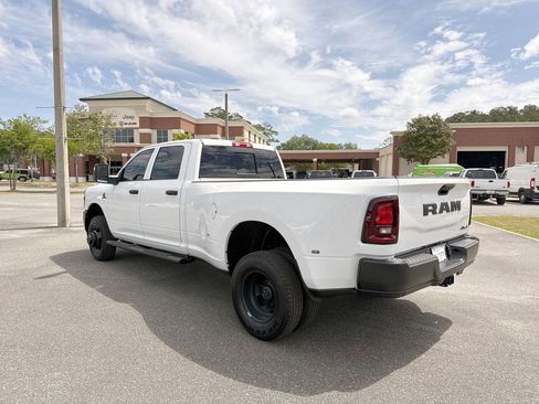 Used 2026 RAM 3500 Tradesman AWD/4WD image 5
