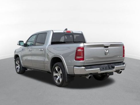Used 2019 RAM 1500 Laramie AWD/4WD image 4