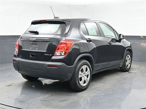 Used 2015 Chevrolet Trax LS w/ LPO, Cargo Package image 14