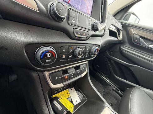 Certified 2024 GMC Terrain Denali w/ Black Diamond Edition image 22