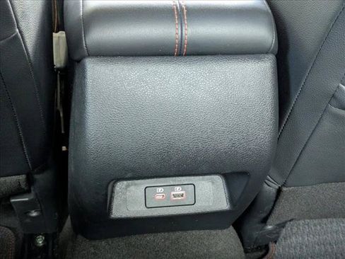 Used 2022 Nissan Altima 2.5 SR AWD/4WD image 16